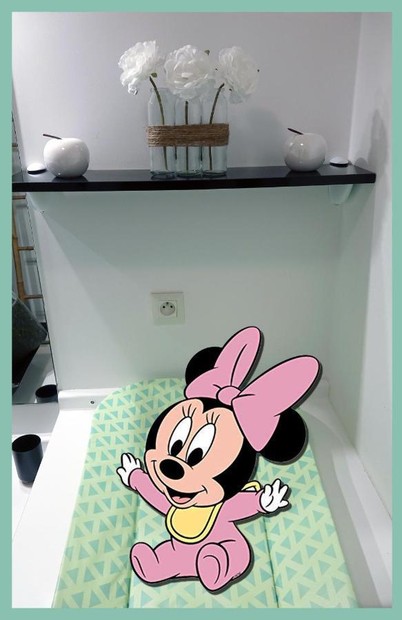Appartement Avec Salle De Jeux Privee,10Min De Disney Transport En Commun 6 Couchages Chanteloup-en-Brie Esterno foto